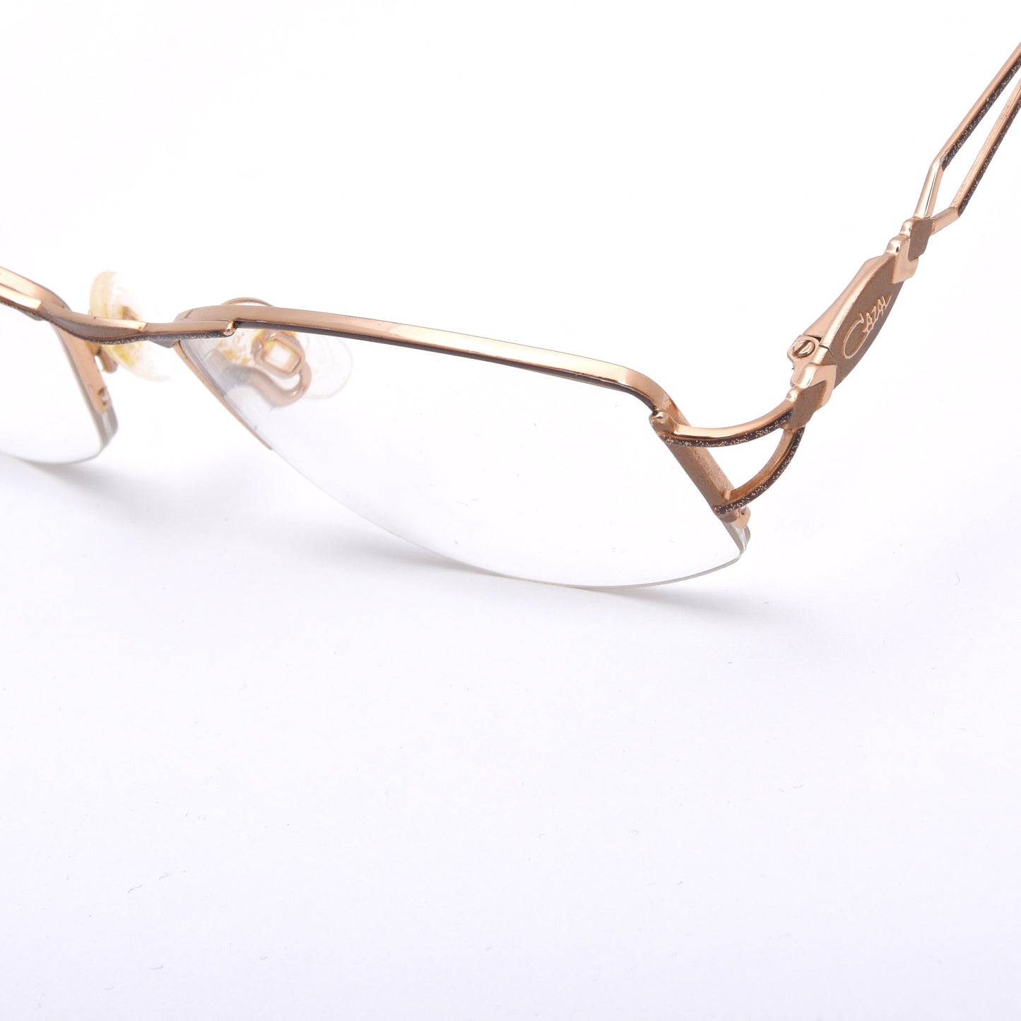 Cazal Vintage Halbrandbrille aus Metall – Gold
