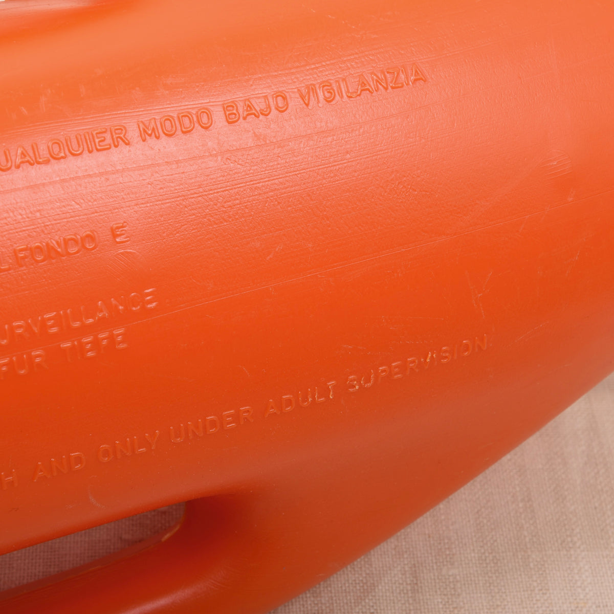 Vintage Baywatch 1996 Official Rettungsboje Made in Italy - Orange