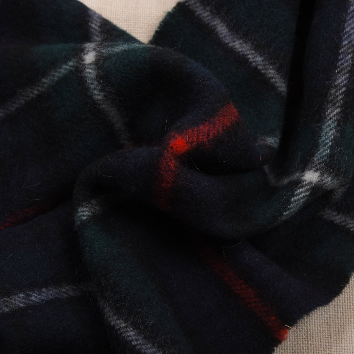 Highland Castle x2 Wool Scarves Made in Scotland ca. 147-148cm - Plaid/Tartain