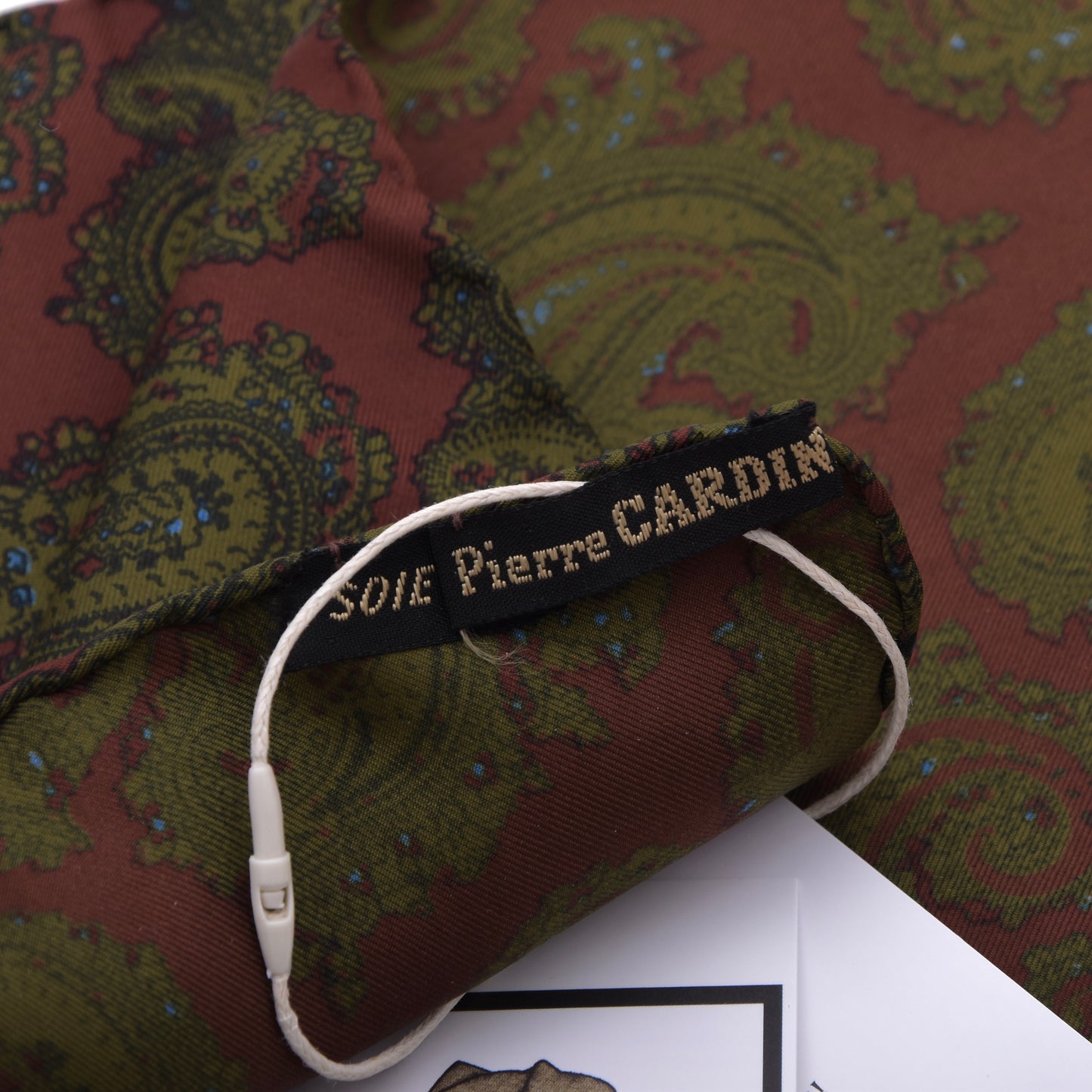 Vintage Pierre Cardin Handrolliertes Seiden-Einstecktuch ca. 46.5cm - Paisley