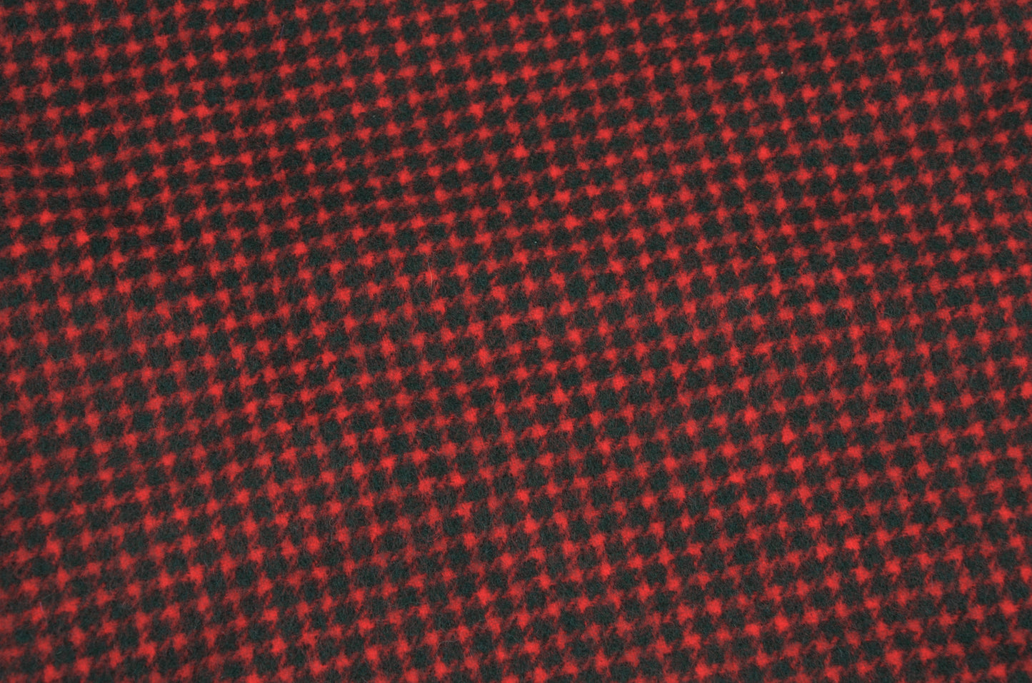 Houdstooth Wool Scarf by Maestro - Green & Red