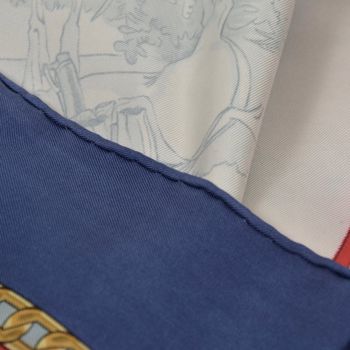 Hermès Paris Ledoux Armes de Chasse Seidenschal