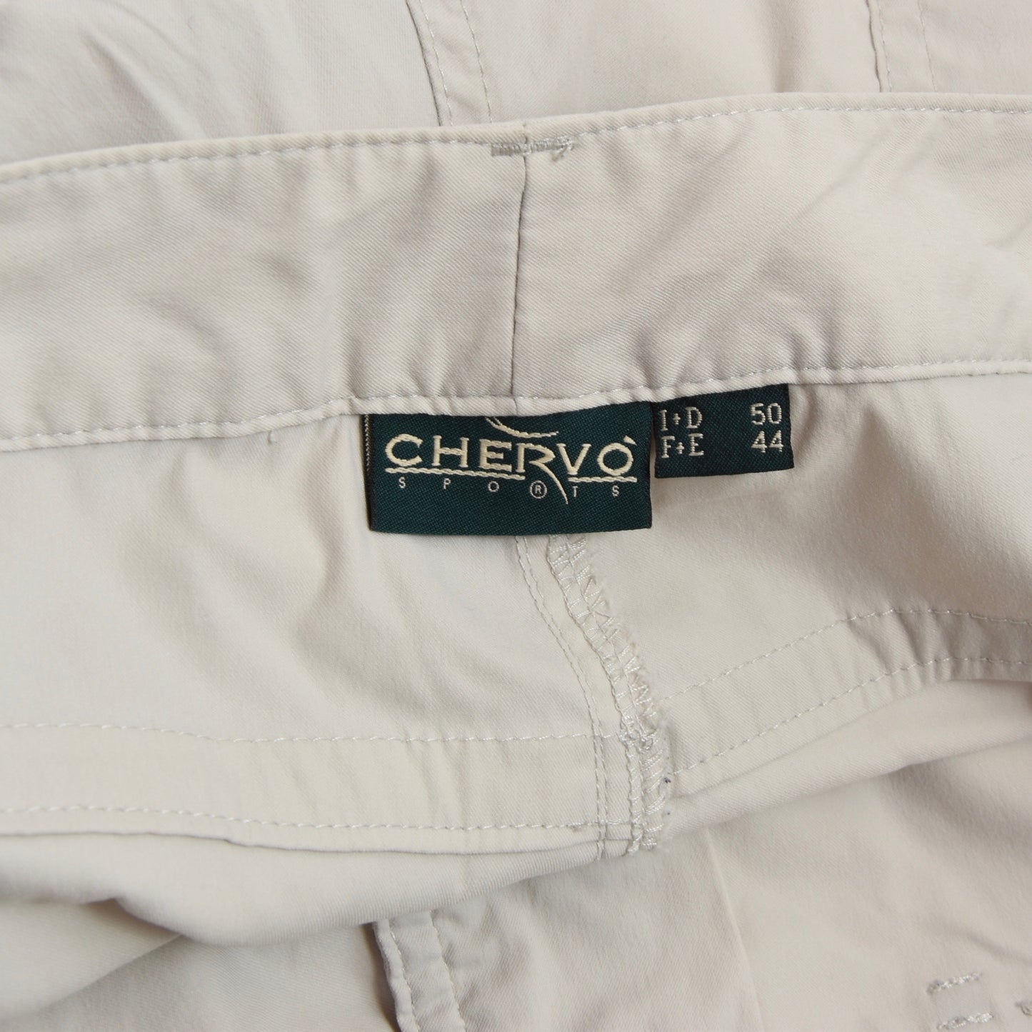 2x Chervo Sport Shorts Size D50 - Red & Beige