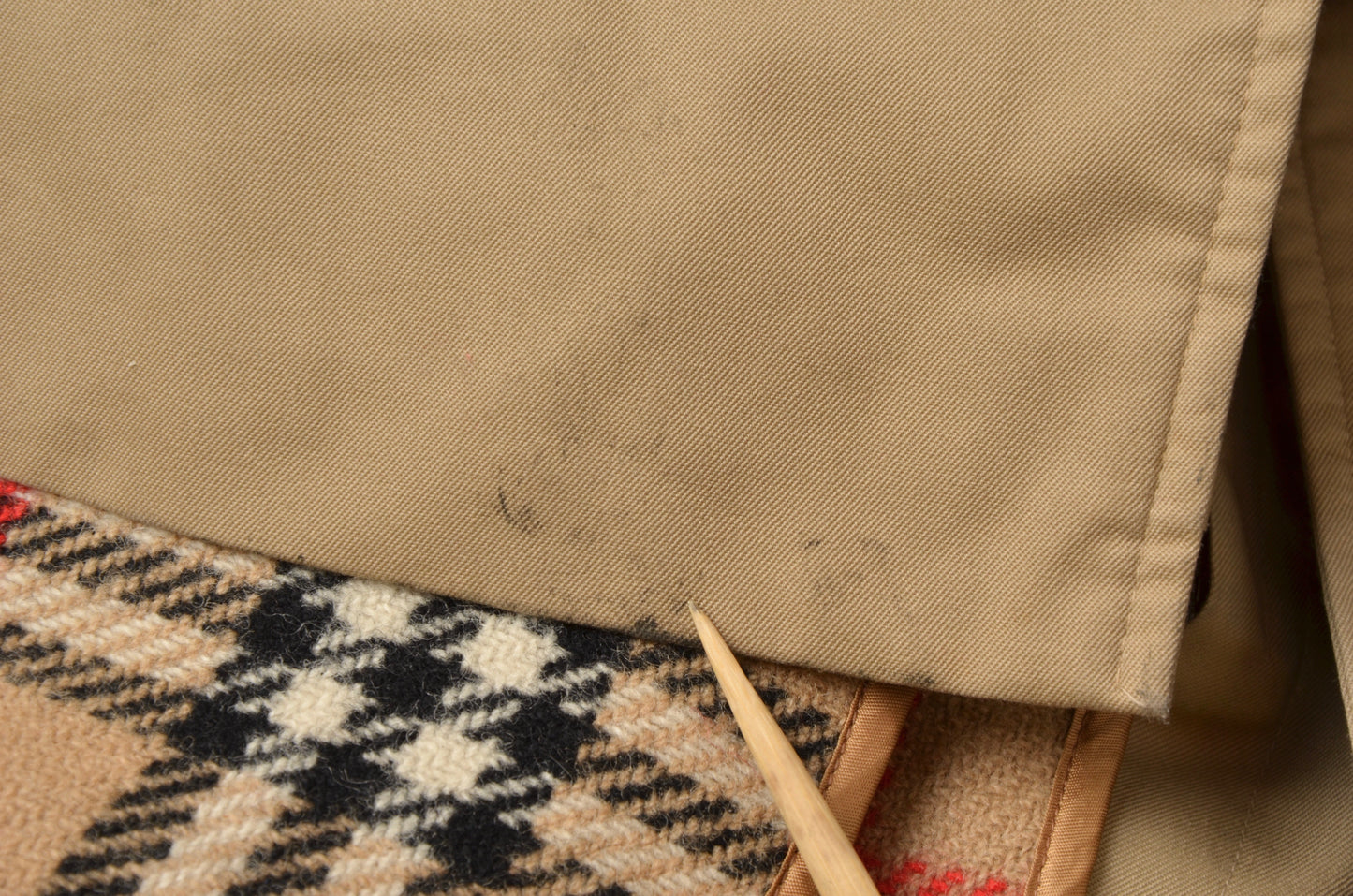 Burberrys Trench Coat & Novacheck Wool Lining Size 50 Beige/Tan