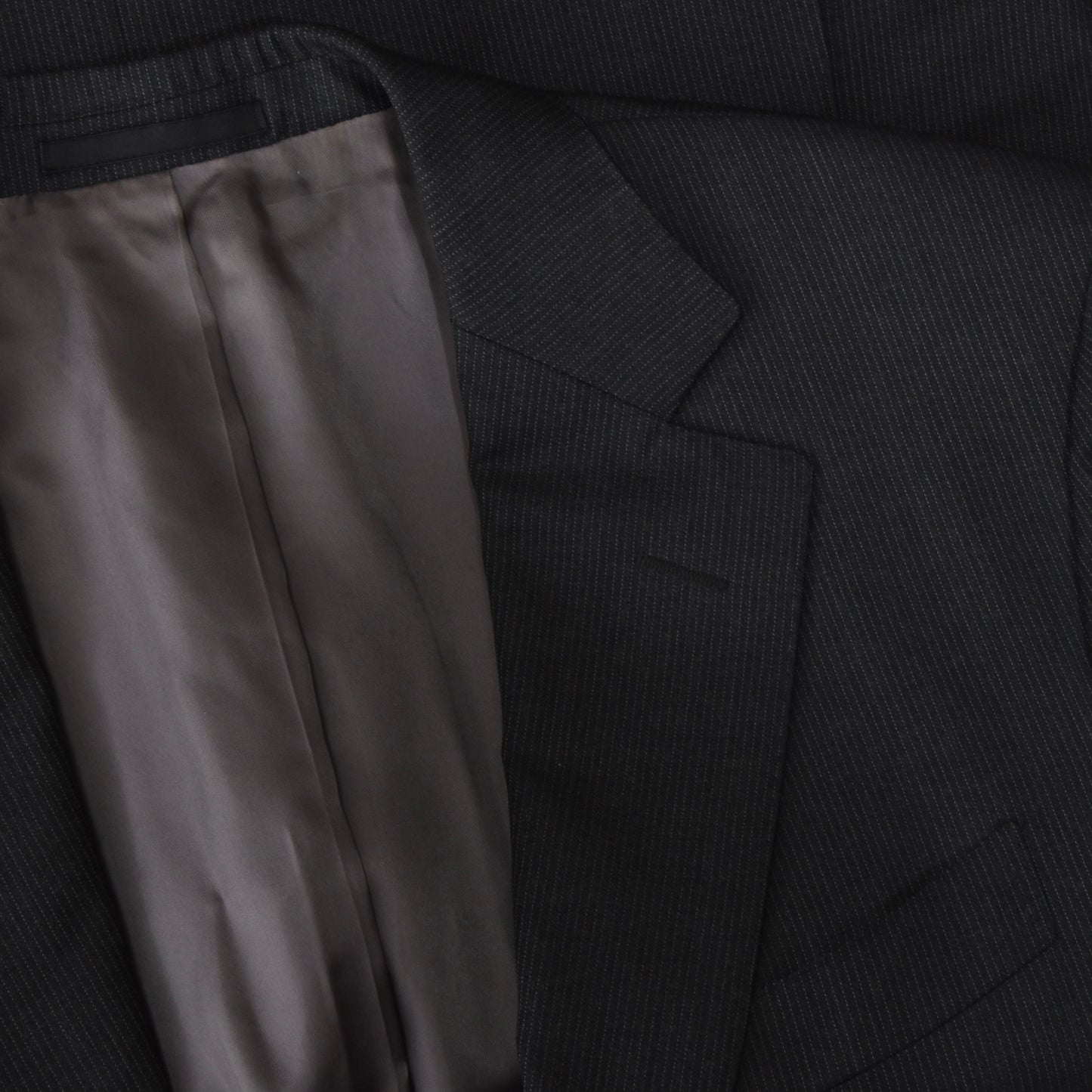 SuitSupply Super 110s Wollanzug Größe 46 – Anthrazit gestreift