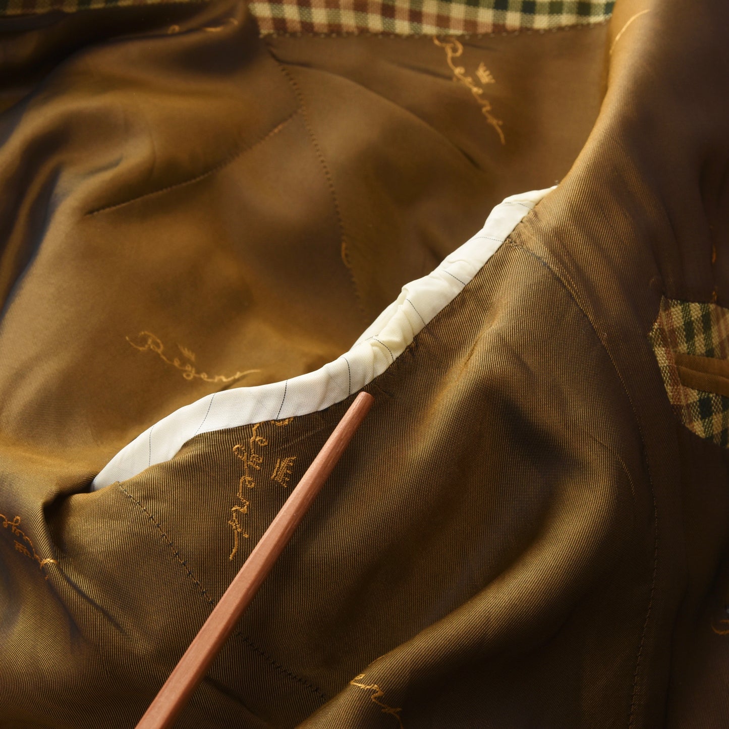 Regent Handgeschneiderte Jacke aus Seide/Wolle, Größe 50