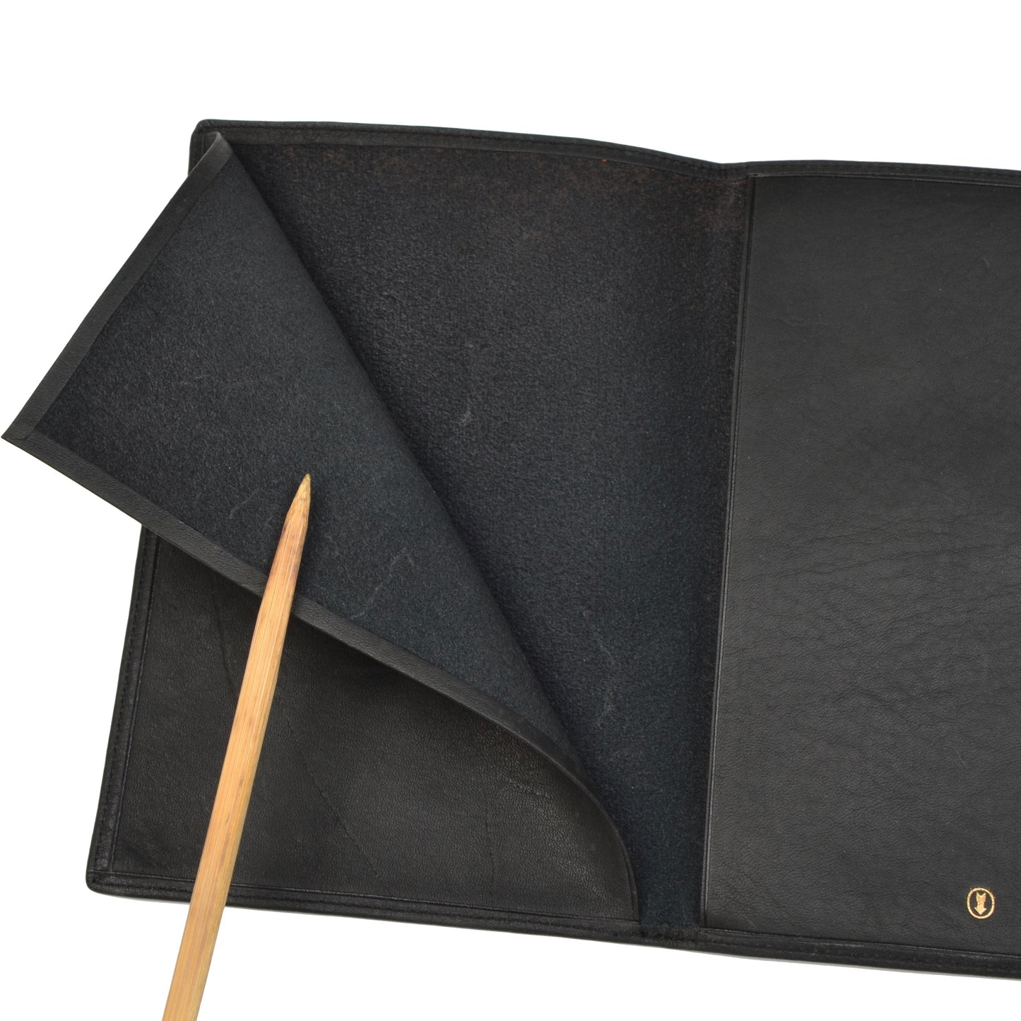 Goldpfeil Travel Wallet/Passport Case - Black