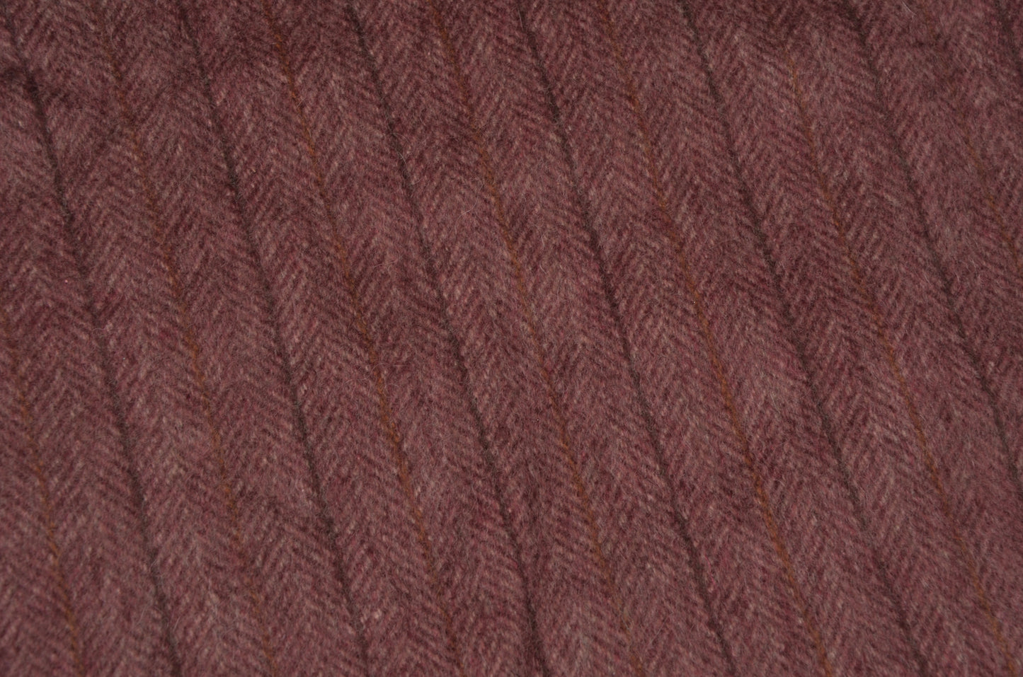 Kaschmirschal mit Fischgrätenmuster - Burgund & Haferflocken