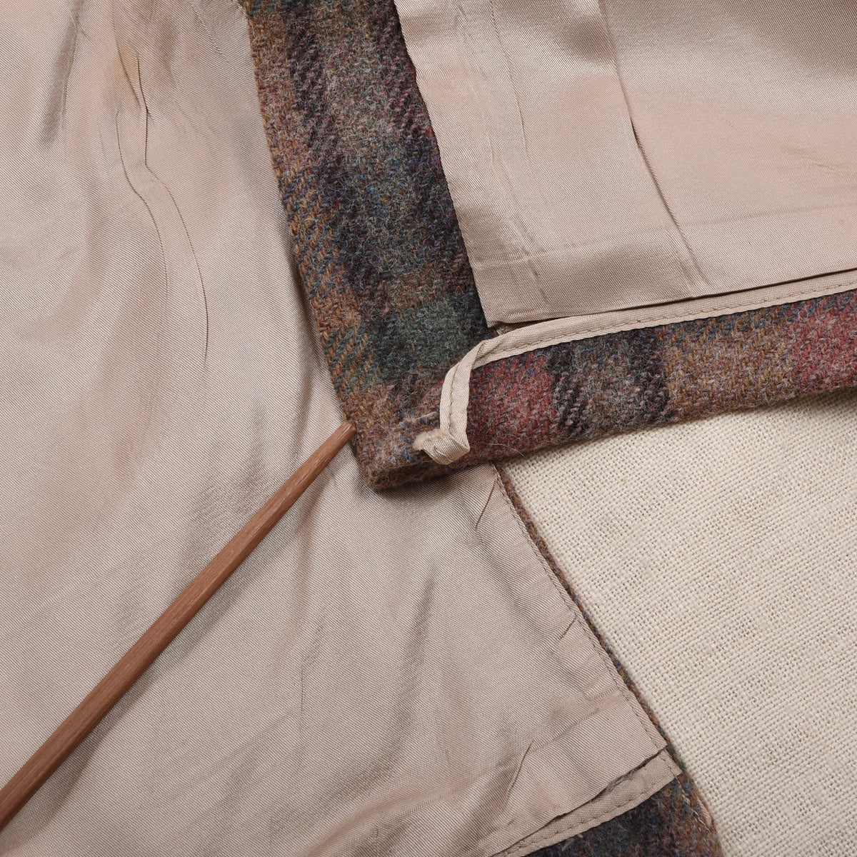 Vintage Bachrachs Ivy Style 3/2 Roll Tweed Jacket  - Rainbow Plaid