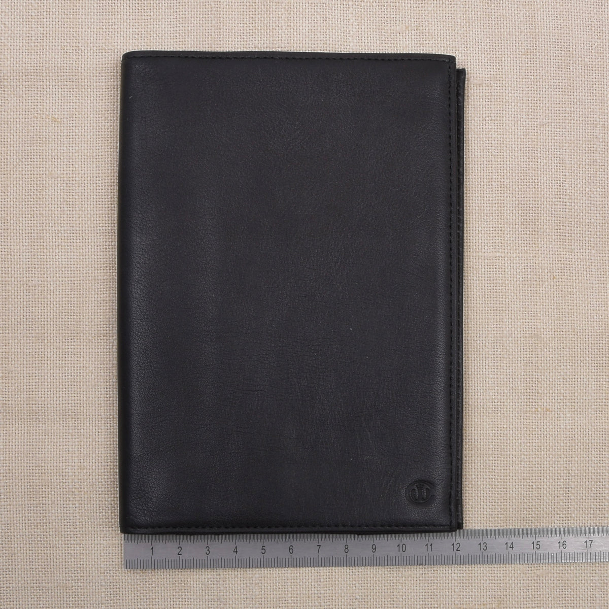 NOS Creation Weiss Büffelleder Reisebrieftasche - Schwarz