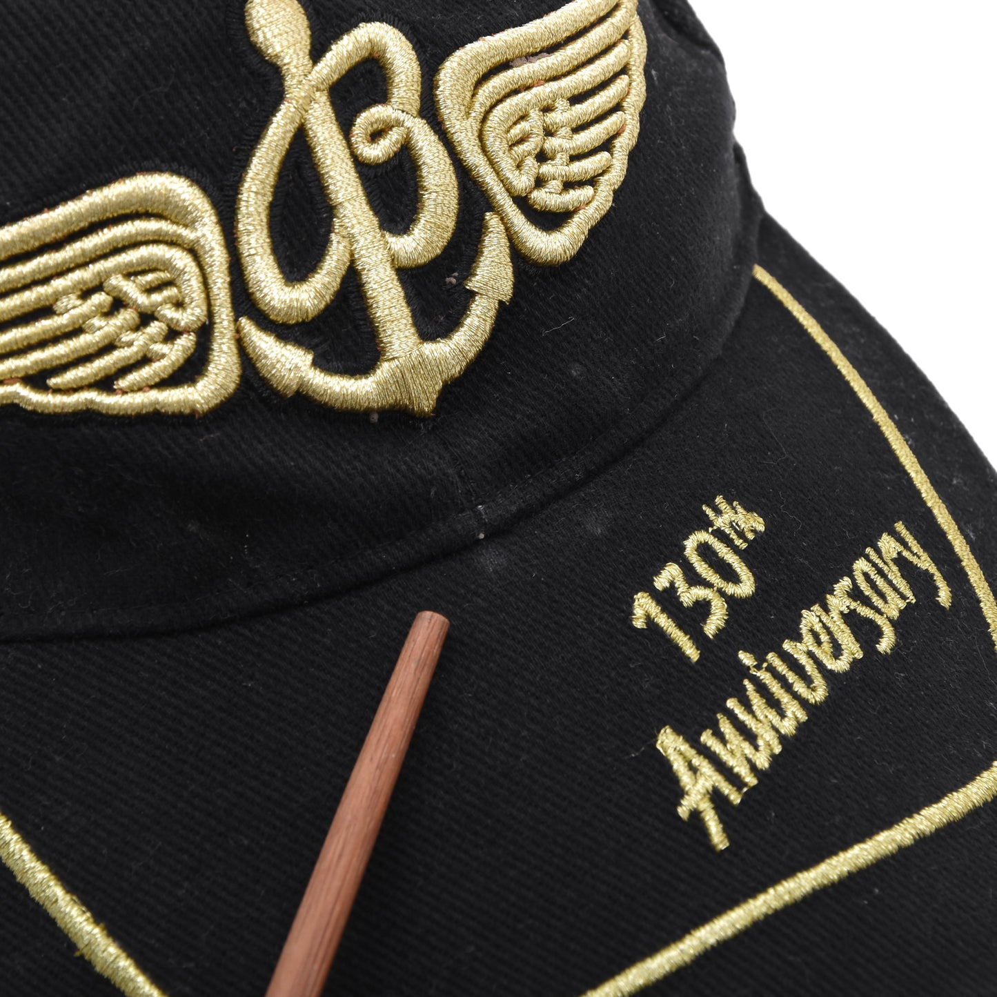 Breitling 130 Jahre Jubiläums-Baseballmütze Einheitsgröße – Schwarz/Gold