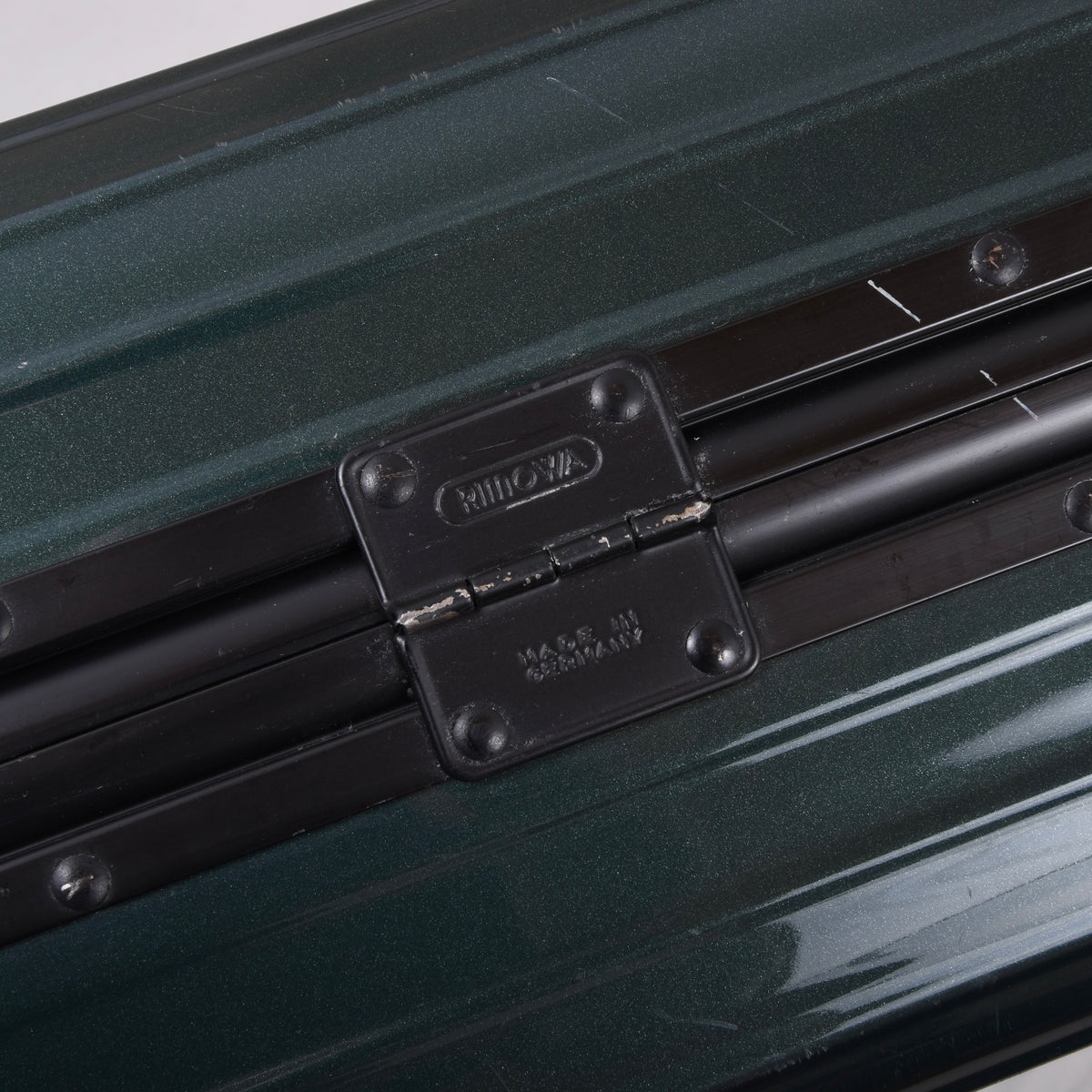 Rimowa Hardshell Suitcase ca. 61cm Wide - Green