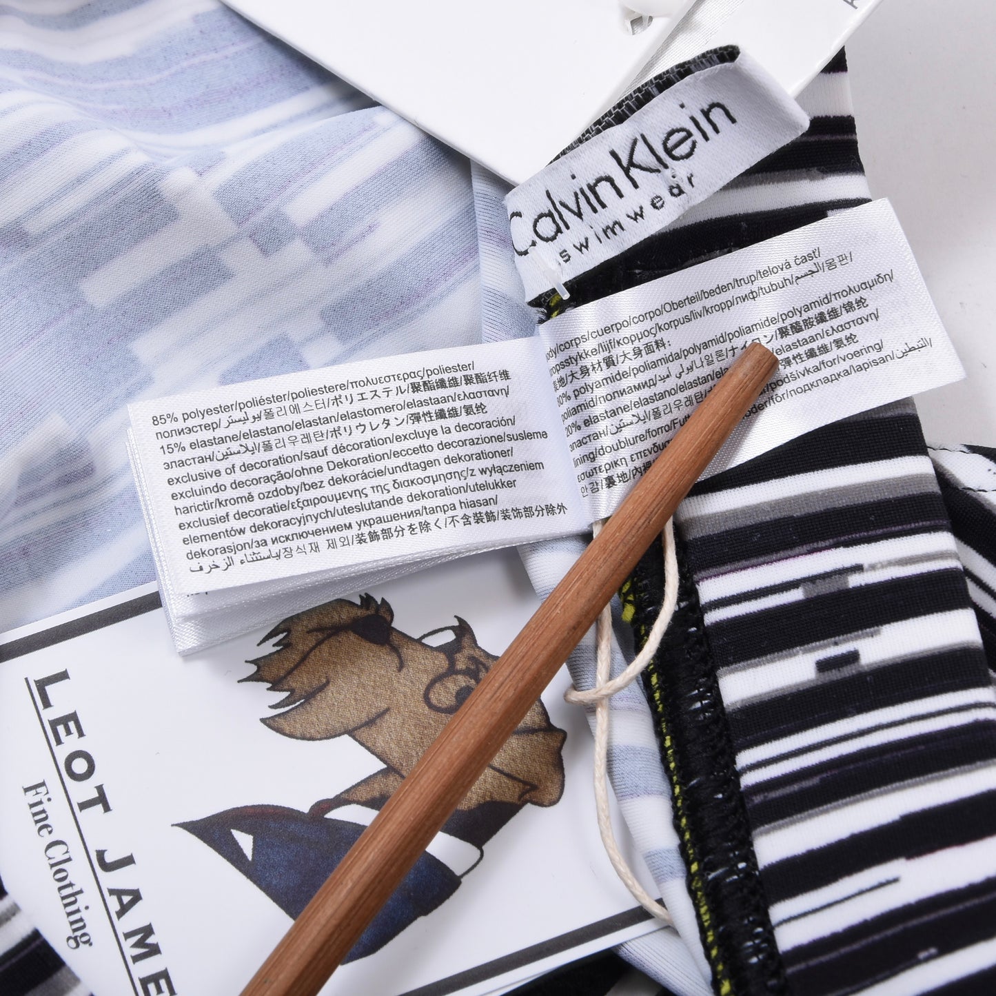 Neue Calvin Klein Badehose, Größe M, Schwarz/Weiß/Grau