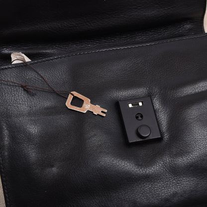 NOS Butterweich Leder Reiseetui/Pouch ca. 21cm - Schwarz