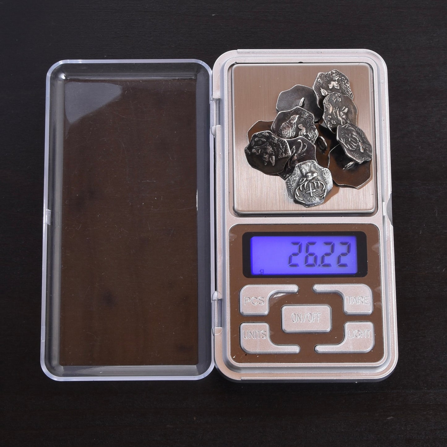 11x .800 Silver Trachten Buttons ca. 26.22g - Hunting Motif