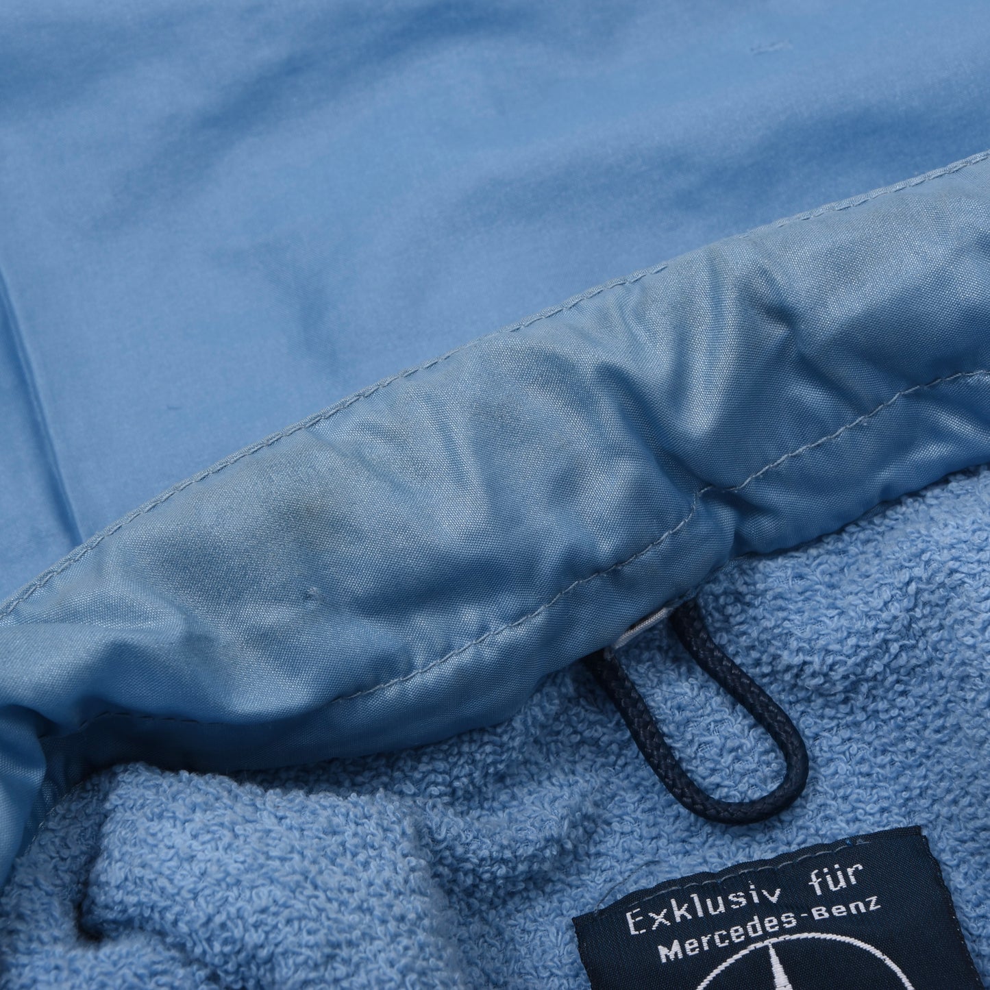 Vintage Mercedes-Benz Nylonjacke mit Frottee-Futter Größe 50 ca. 58cm - Hellblau