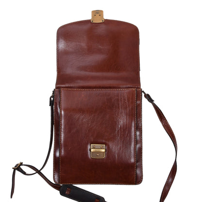 NWT Giudi Leather Messenger Bag ca. 26cm - Dark Brown
