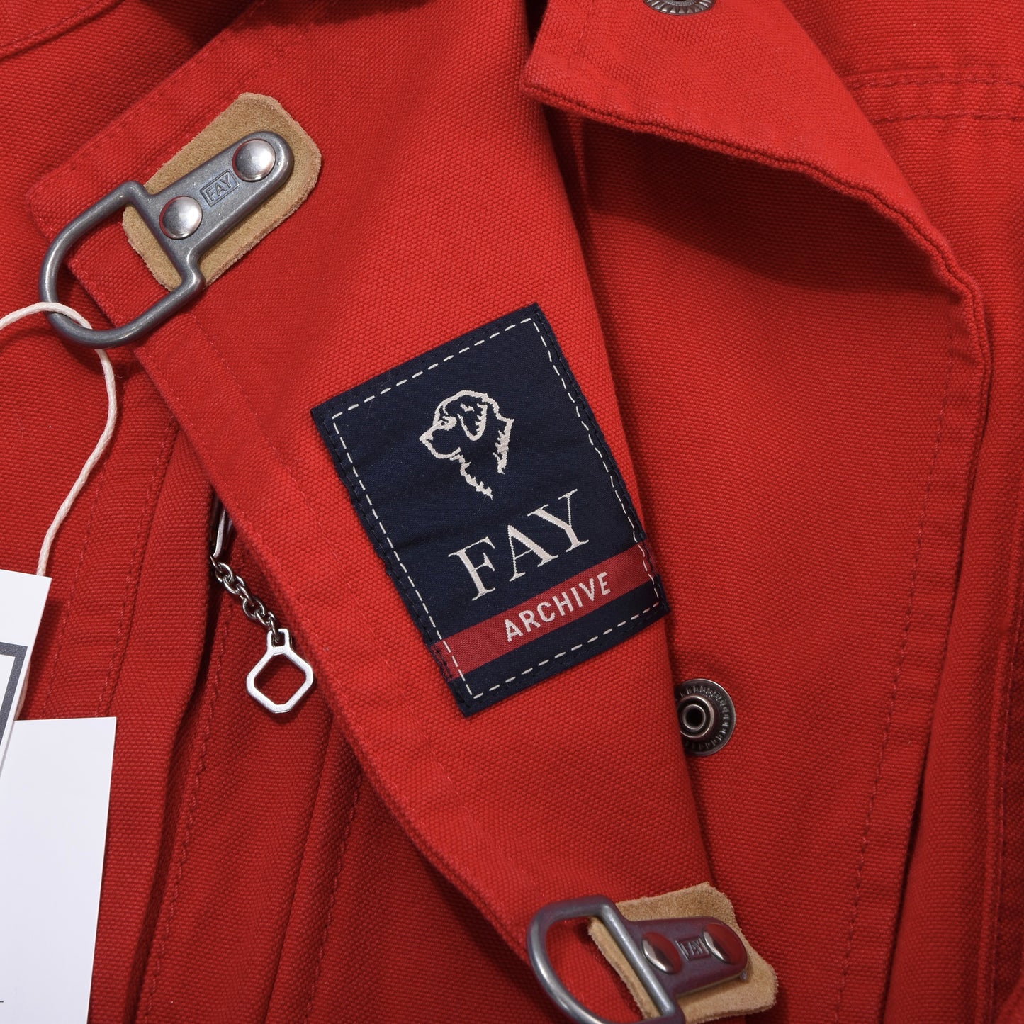 Fay Archive 4 Ganci Feuerwehrjacke, Größe L, Brustumfang ca. 63 cm – Rot