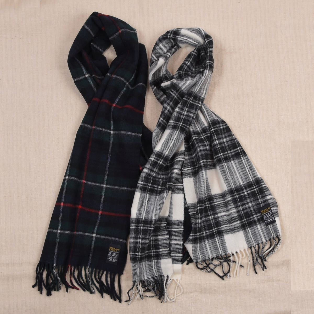 Highland Castle x2 Wool Scarves Made in Scotland ca. 147-148cm - Plaid/Tartain