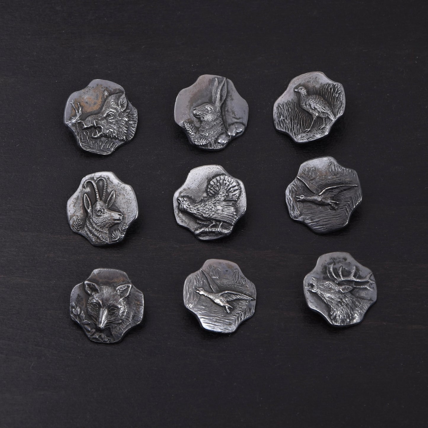 9x .800 Silver Trachten Buttons ca. 18.97g - Hunting Motif