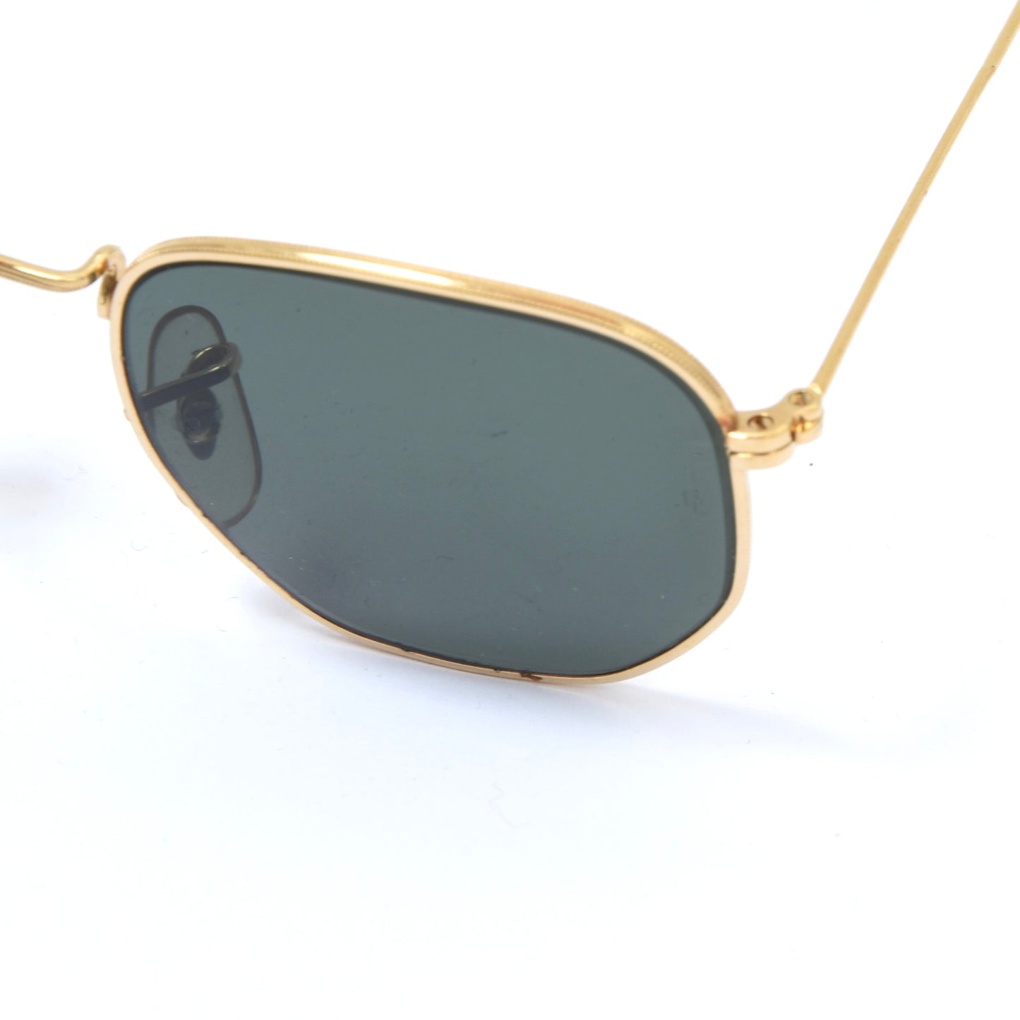 B&L Ray-Ban W0980 Vintage Sunglasses - Gold