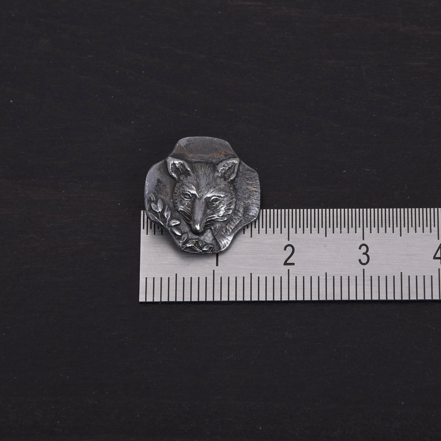 9x .800 Silver Trachten Buttons ca. 18.97g - Hunting Motif