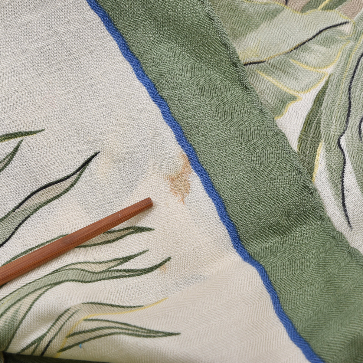 Ascot Wolle-Seide Tuch 90 cm x 92 cm - Tukans