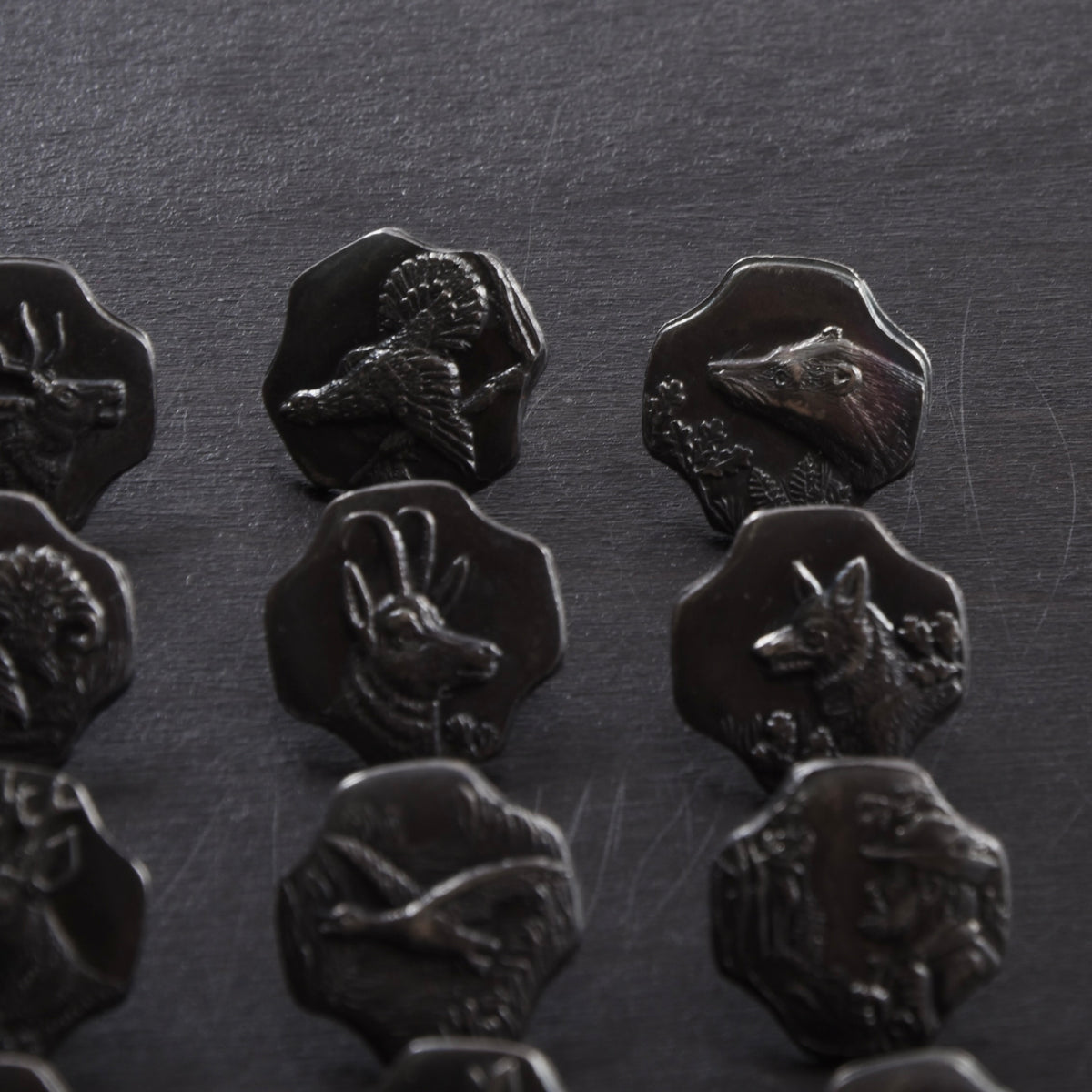 12x Vintage 800 Silber Trachtenknöpfe ca. 29.63g Graz – Jagdmotiv