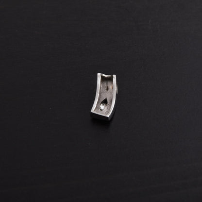 Feichtinger Anhänger „Eve“  585 / 14kt Weißgold mit einem Brillanten von 0,06 ct. 