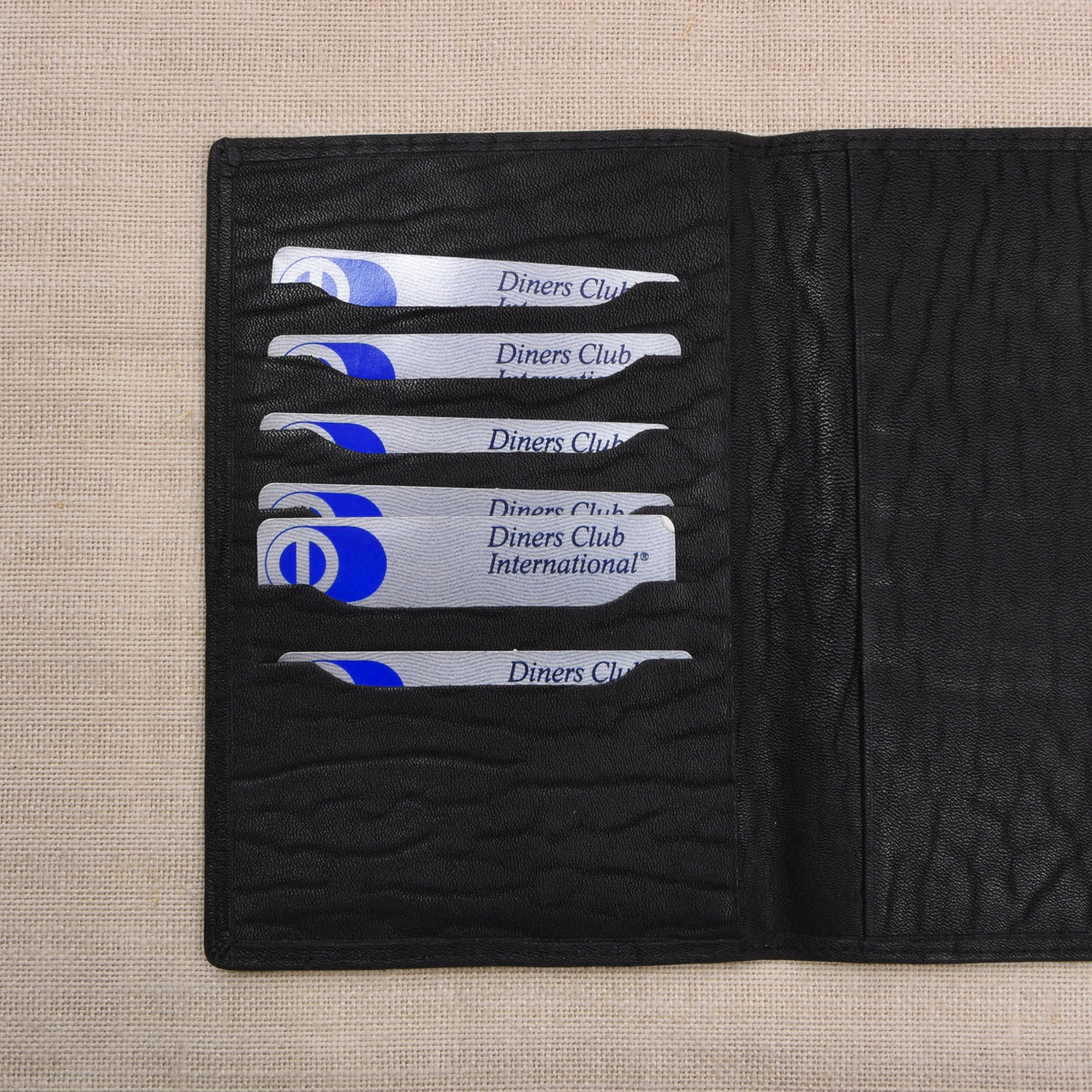 NOS Genarbtes Leder Reisebrieftasche - Schwarz