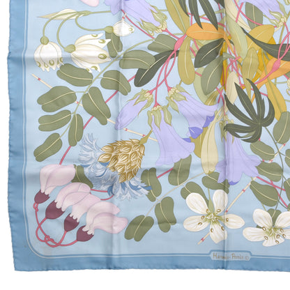Hermès Paris Fleurs d'Hellade x Niki Goulandris Seidenschal