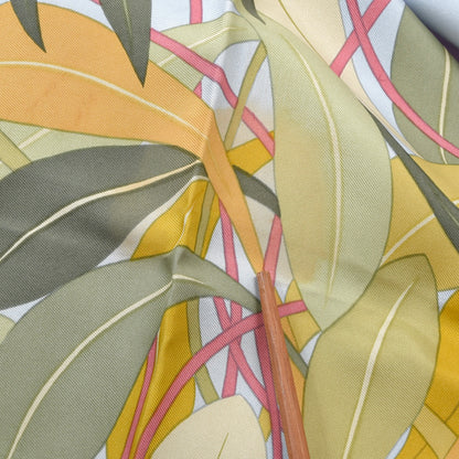 Hermès Paris Fleurs d'Hellade x Niki Goulandris Seidenschal