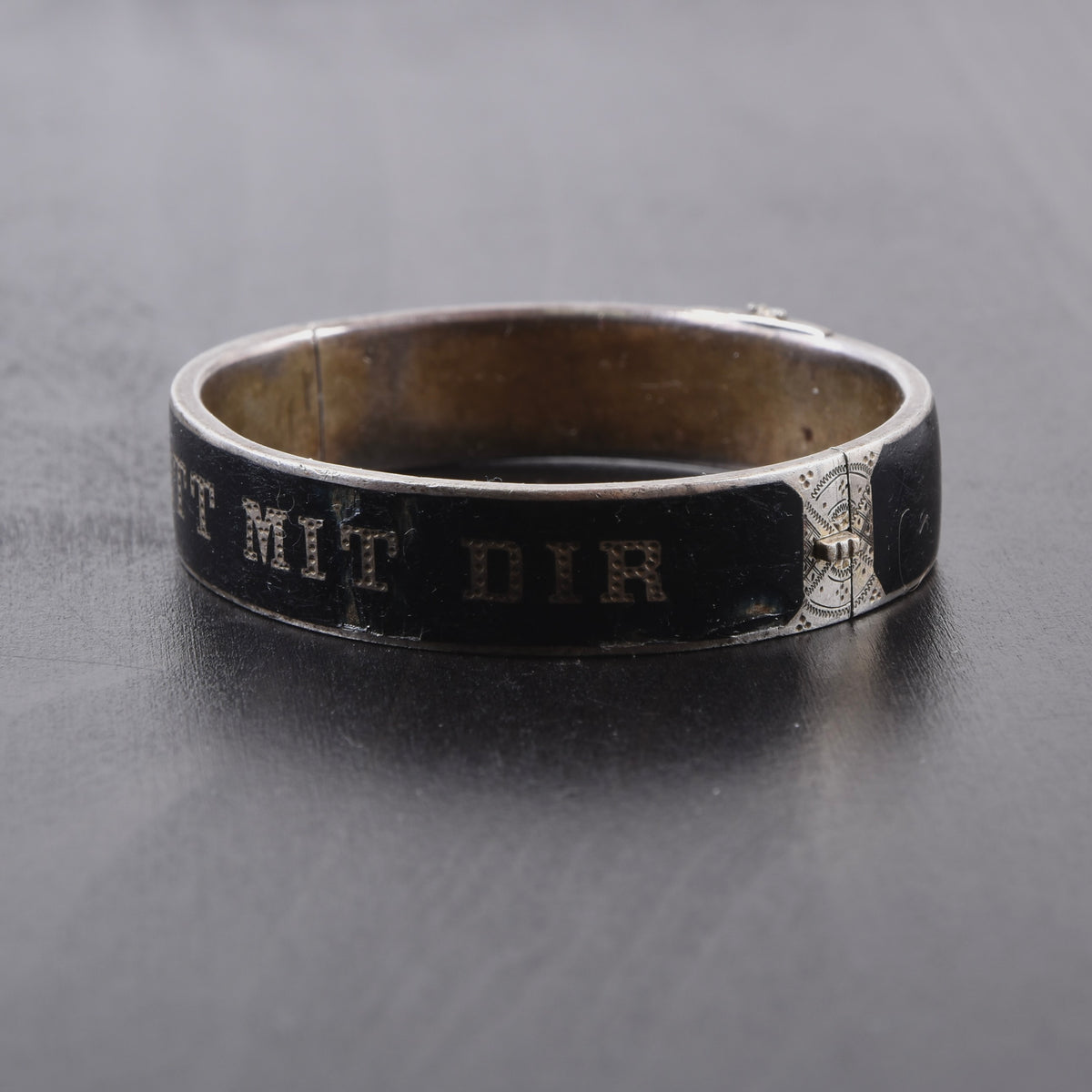 Antique 19. Jh. Historismus GOTT MIT DIR Emaille Armreif