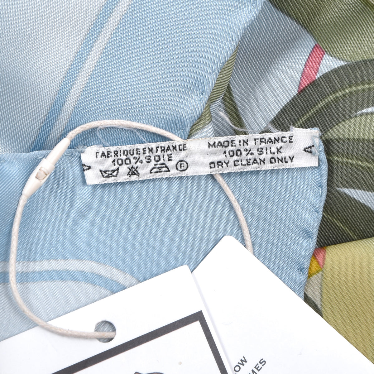 Hermès Paris Fleurs d'Hellade x Niki Goulandris Seidenschal