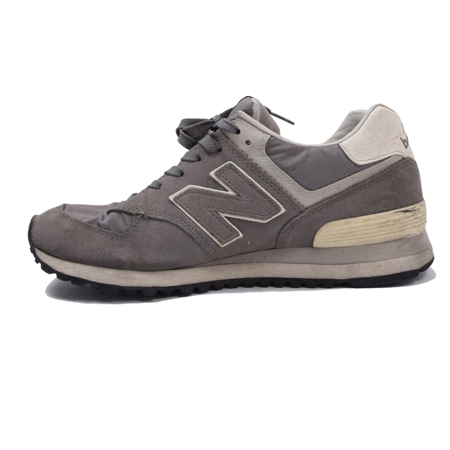 New Balance 574 Sneaker, hergestellt in England, Größe US 8 1/2 / EU 42 – Grau