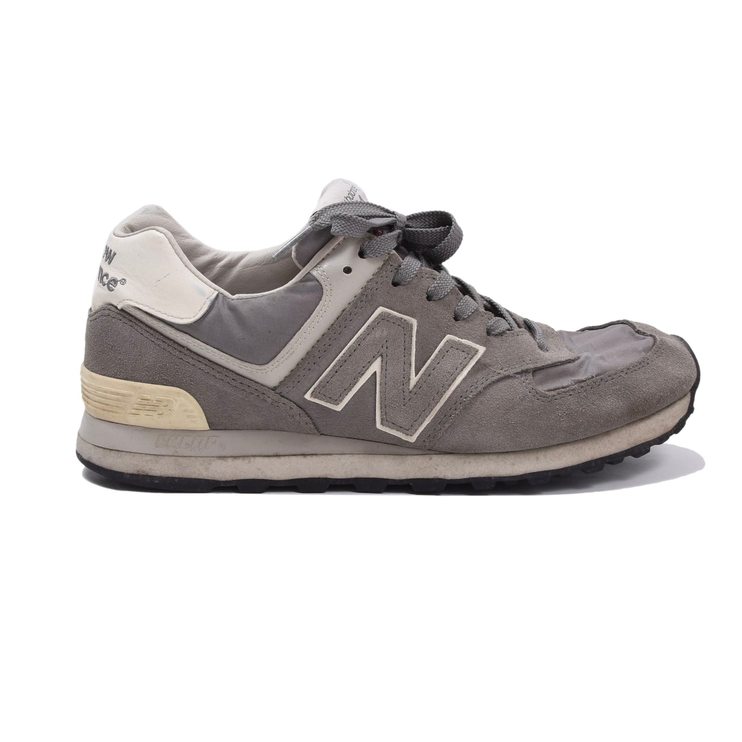 New Balance 574 Sneaker, hergestellt in England, Größe US 8 1/2 / EU 42 – Grau