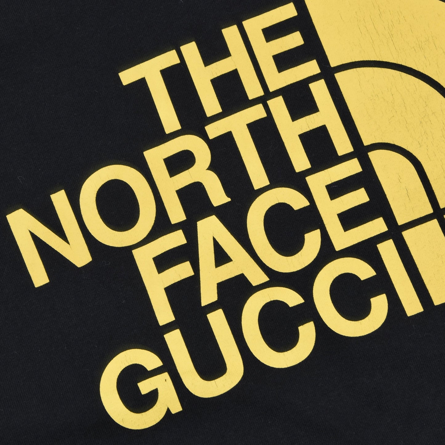 The North Face x Gucci T-Shirt Size L Chest ca. 59.5cm - Black/Yellow