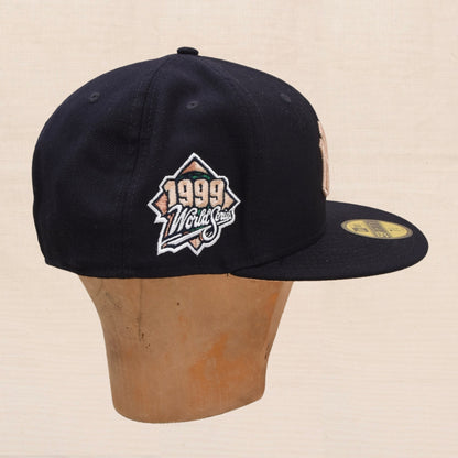 New Era New York Yankees Baseball Hat 100% Wool Size 7 /34 61.5cm - Navy/Copper-Rose Gold