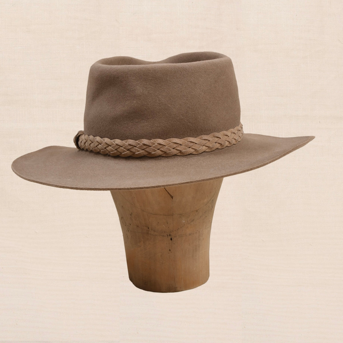 Vintage Akubra Snowy River Fellfilz Hut Made in Australien ca. Gr. 58 - Grau-Braun/Tan