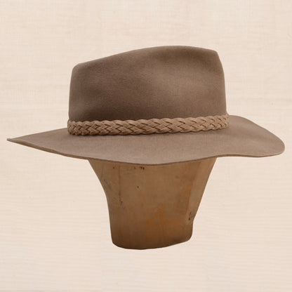 Vintage Akubra Snowy River Fellfilz Hut Made in Australien ca. Gr. 58 - Grau-Braun/Tan