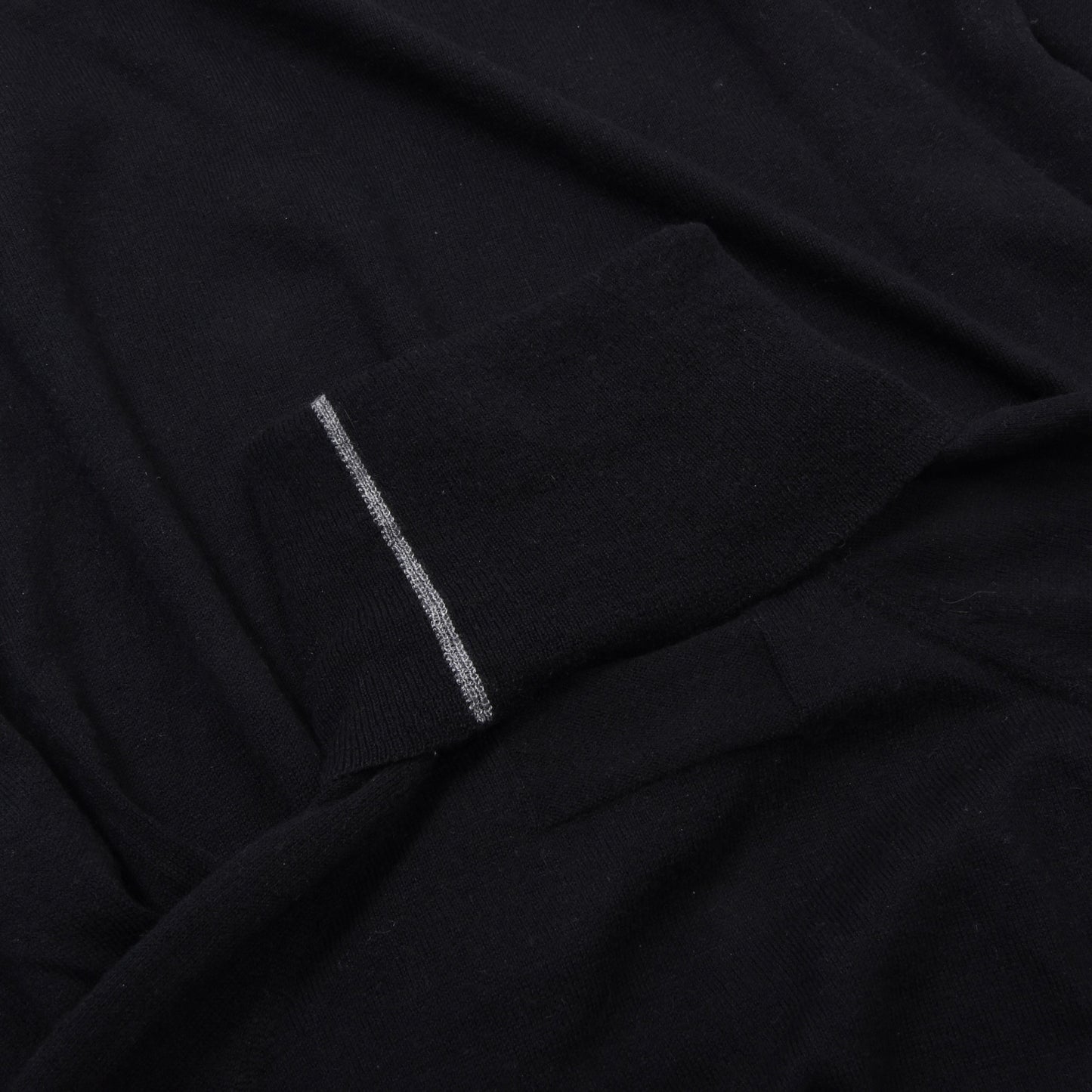 Club Monaco Wool-Silk-Cashmere Turtleneck Sweater Size S Chest ca. 48cm - Black