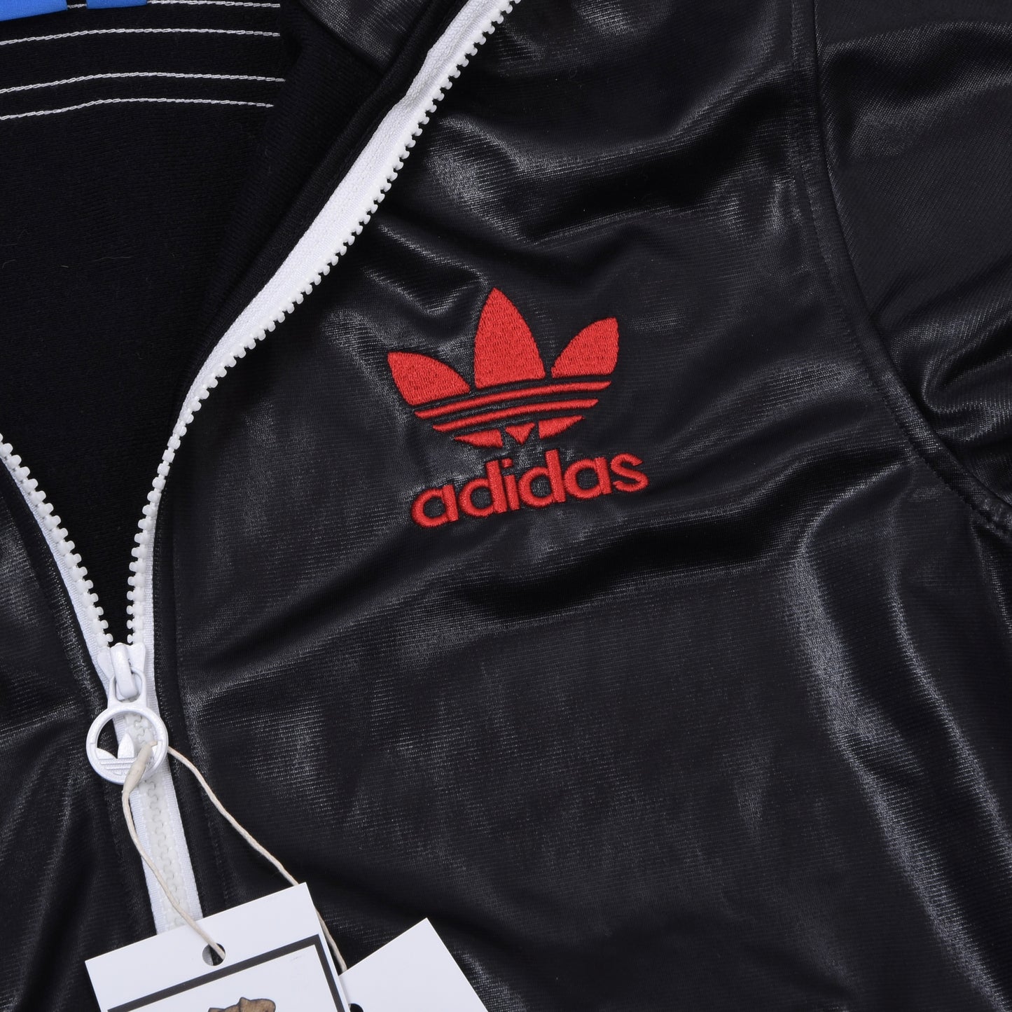 Adidas Chile 62 Shiny Trainingsjacke, Größe S (ca. 50,5 cm) – Schwarz