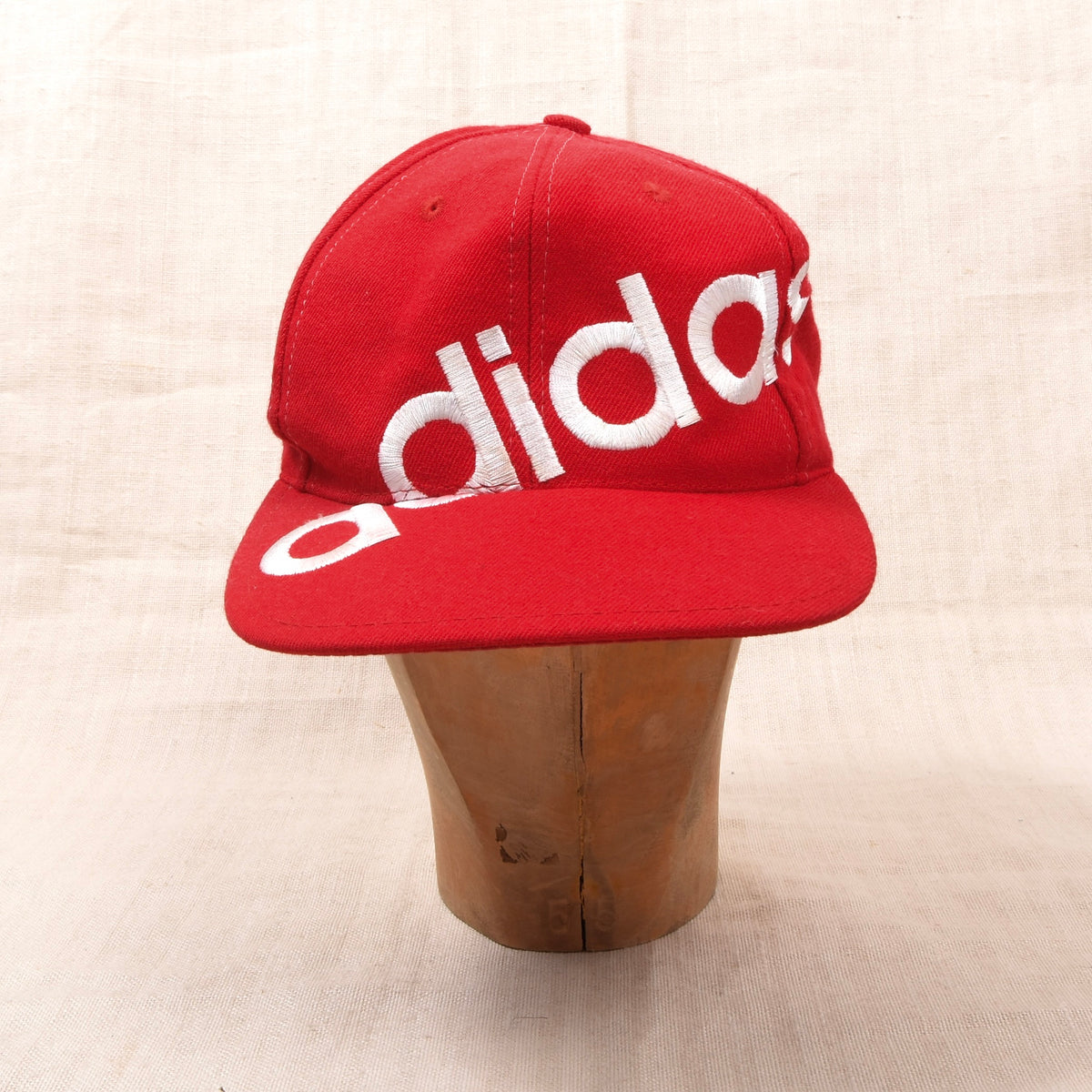 Vintage Adidas 1980-90er Snapback Cap - Rot Spellout