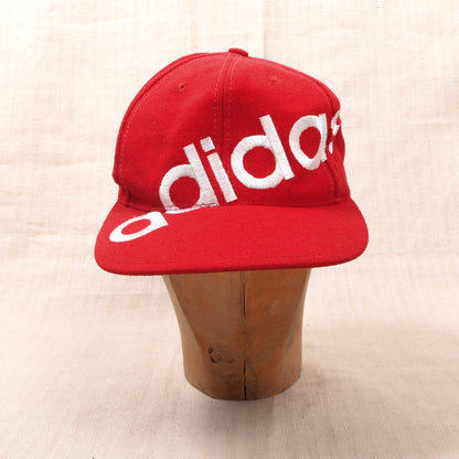 Vintage Adidas 1980-90er Snapback Cap - Rot Spellout