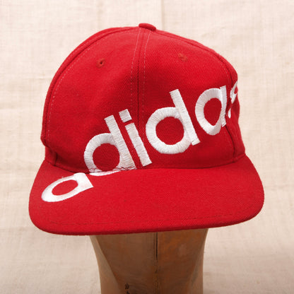 Vintage Adidas 1980-90er Snapback Cap - Rot Spellout