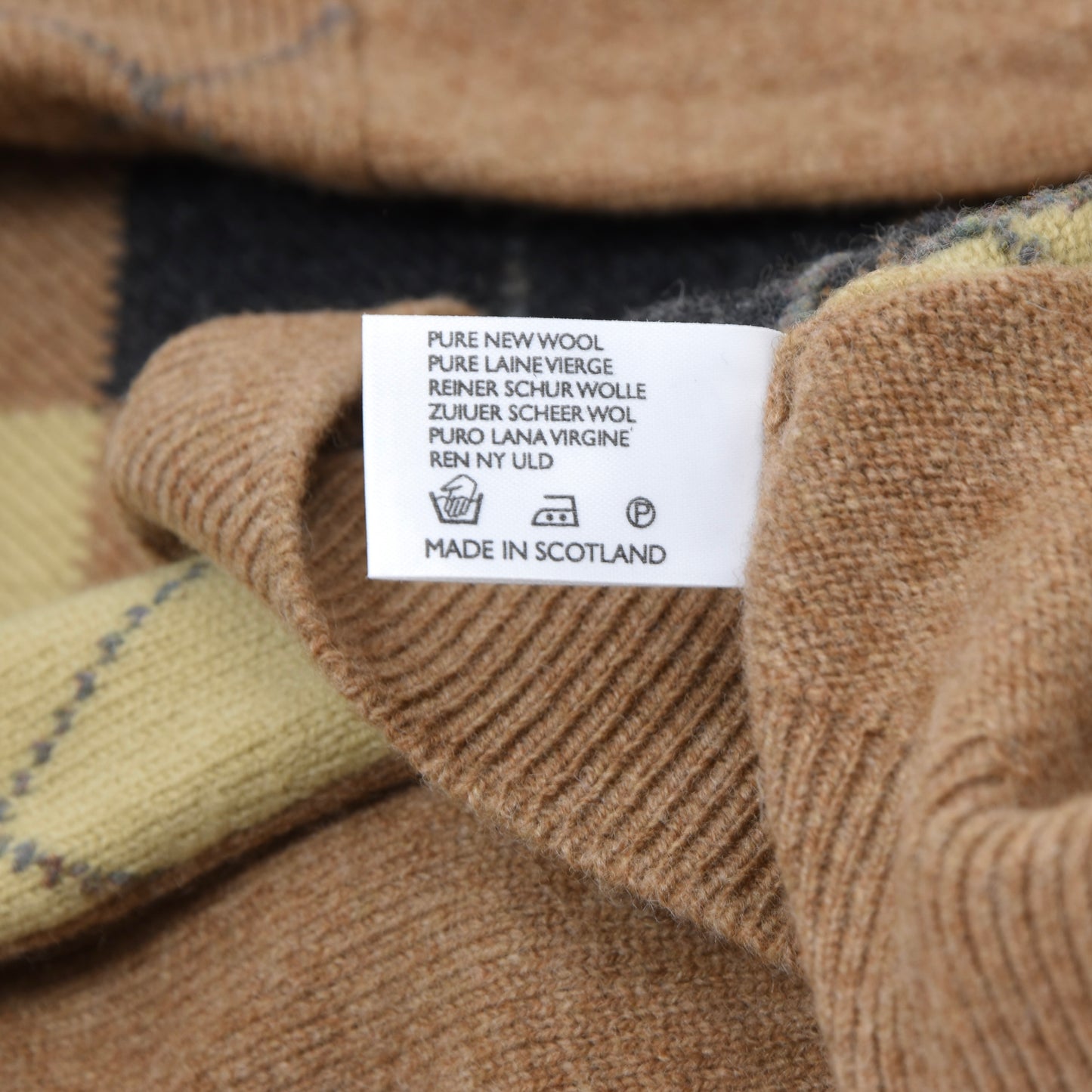 Peter Scott Wool Sweater Size UK38 Chest ca. 54cm - Tan Argyle