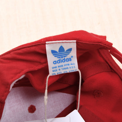 Vintage Adidas 1980-90er Snapback Cap - Rot Spellout