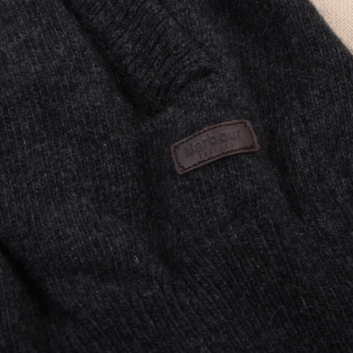 Barbour Essential Strickjacke aus Wolle Größe M - Grau