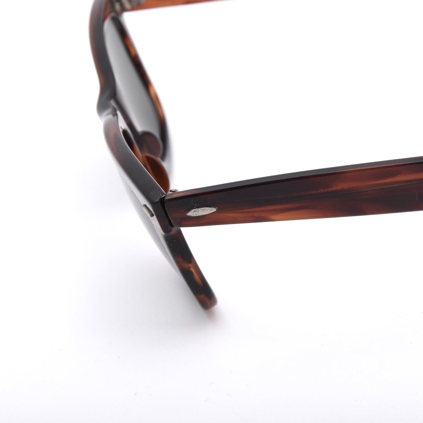 Bausch & Lomb Ray-Ban Wayfarer 5024 Sunglasses - Tortoiseshell