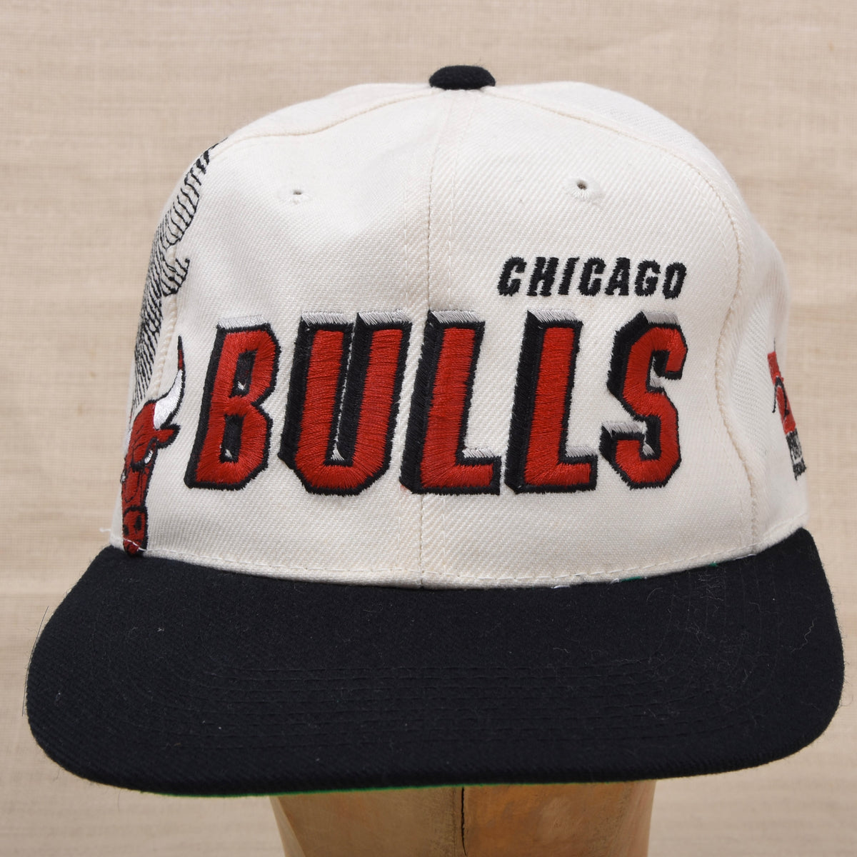 Vintae Sports Specialties 1990er Chicago Bulls Snapback - Weiß